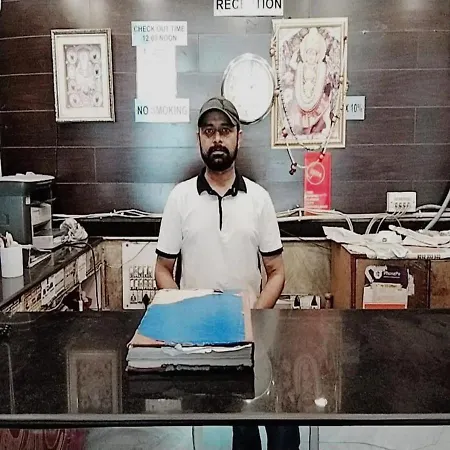 Hotel International Neelam Near New Delhi Railway Station